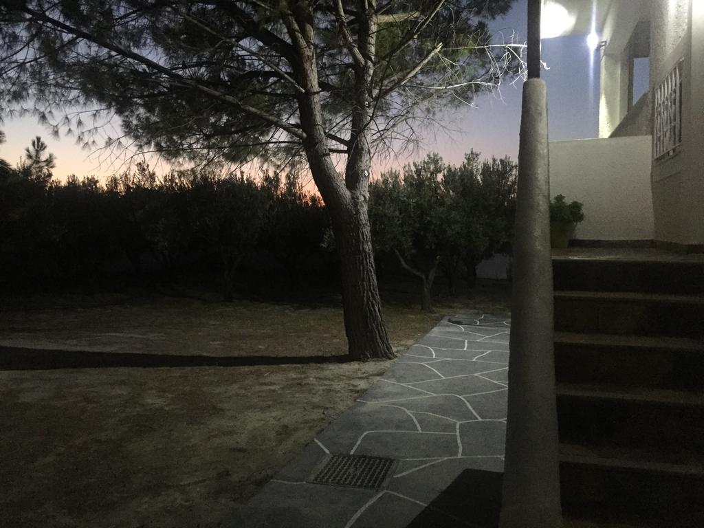 Phoenix Beachside Condos Kokkónion エクステリア 写真
